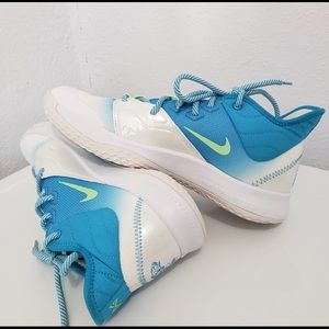 Lightly Used PG 3  Basketball Shoes (Size 10)
